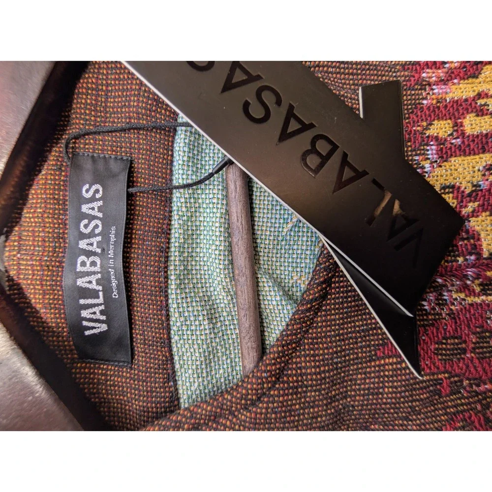 NWT Valabasas Mens S 